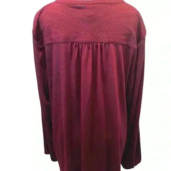 Liv Los Angeles size 3X Burgundy Pun Tucked Blouse L/S cross stitched front NWT - Picture 2 of 7